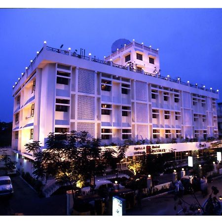 Hotel Pandian Madrás Exterior foto